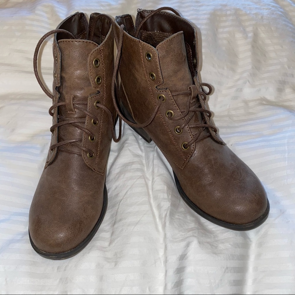 Brand new combat boots
